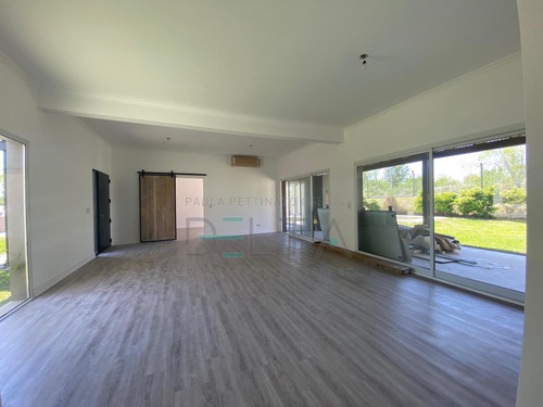 Casa- Venta- 4 Amb- En Una Planta- Galeria-jardin-pileta-en Barbarita, General Pacheco, Tigre