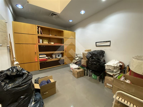 Imagen 10 de 17 de Bodega En Venta En Santiago