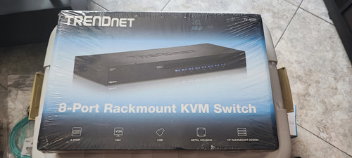  Switch Kvm De 8 Puertos Rackeable Trendnet Tk-803r