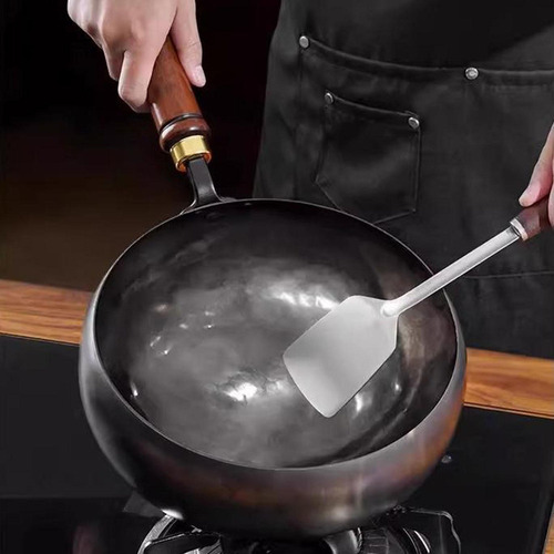 A 9.45 '' Wok De Fondo Plano De Hierro Wok Con Manija De