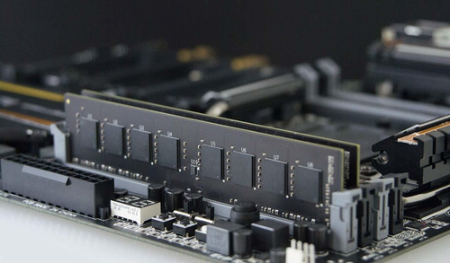 Memoria Teamgroup Elite Ddr4 8gb 2x4gb 2666mhz Pc4-21300 Cl1