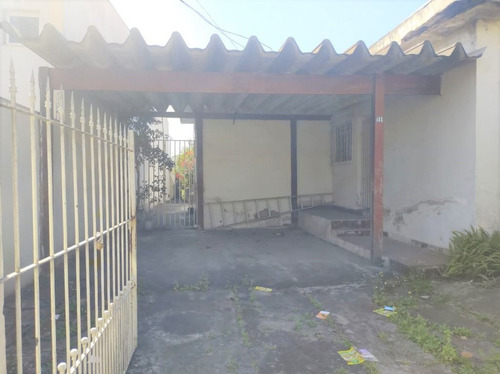 Imagem 3 de 8 de Terreno Na Penha Com 300m² - Te0155