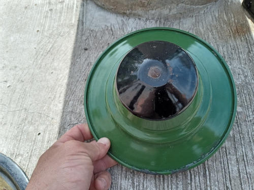 Antiguo Sombrero Enlozado Para Sol De Noche Rep. 21,5 Diam (Usado)