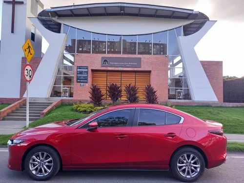 Mazda 3 2.0 Sport Touring