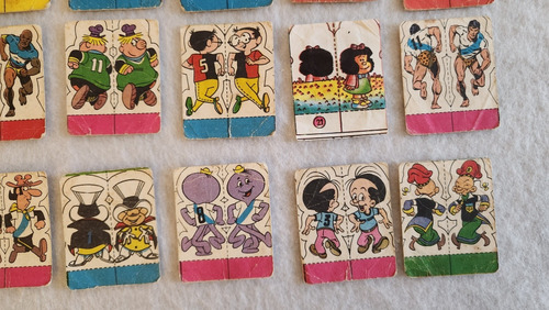 Lote 21 Figuritas Gran Match FĂștbol Dibujos Animados Famosos (Usado)