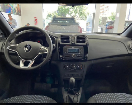 Auto Renault Logan Life 1.6 Anticipo + Cuota Fija Tasa 0% W