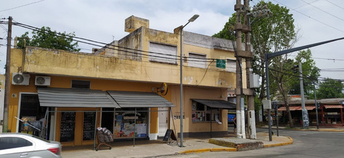 Imagen 2 de 15 de (ofa 02) Amplia Oficina Para Usos Múltiples, En Alquiler En Excelente Esquina De Bella Vista!!!.