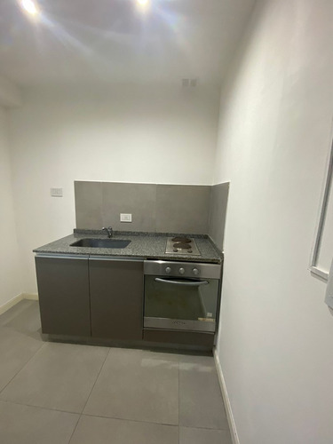 Imagen 8 de 14 de Oficina En Venta En Banfield, Lomas De Zamora, G.b.a. Zona Sur