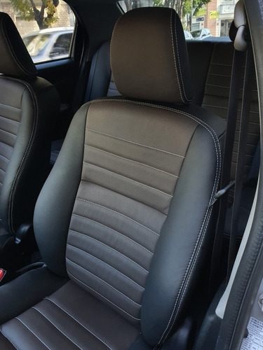 Tapizado De Cuero Más Volante Toyota Etios