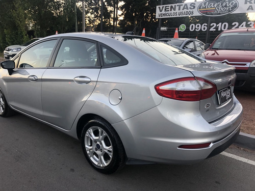 Ford Fiesta Sedan Se