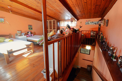Venta Casa 2 Dormitorios - Lezica - Jardin