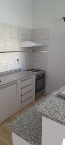 Imagen 5 de 16 de Departamento Dos Amb. Centro De Mar De Ajo Temporada 2022/2023