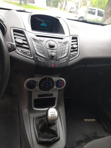 Ford Fiesta Kinetic Design 1.6 Se 120cv 2016