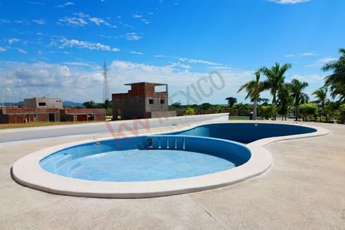 Excelente Terreno De 160 Metros Cuadrados, Ideal Para Construir La Casa De Tus Sueños!