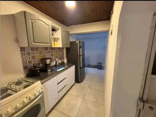 Venta De Casa + Apartaestudio, Primer Piso, Licencia Airbnb, Laureles