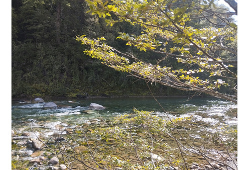 (051) El Bolson, Terreno De 1/2 Ha Frente A Camino Con Costa De Rio Azul