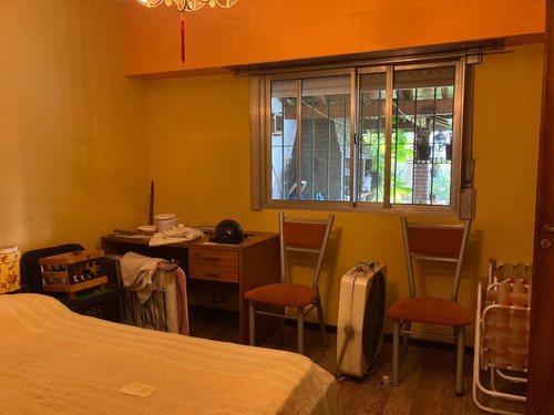 Imagen 18 de 28 de Chalet En Venta De 5 Ambientes Con Cochera En Banfield