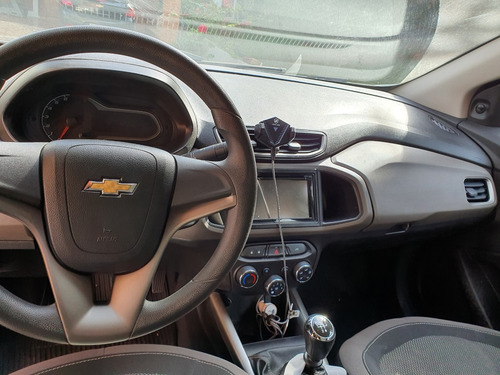 Prisma Lt 1.4 2016 Prata