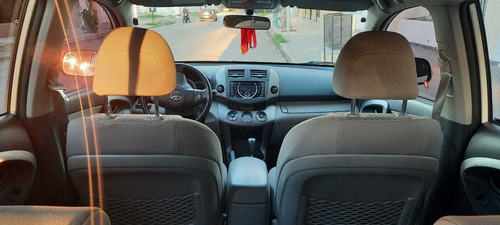 Toyota Rav4 2.4 4x2 At 2012