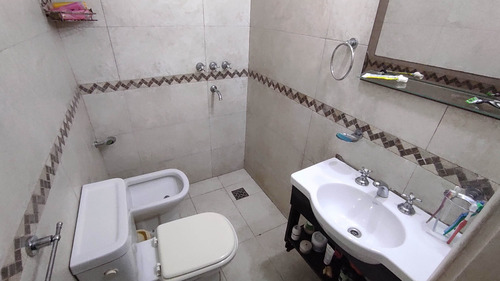 Imagen 5 de 8 de Departamento De 2 Ambientes En Venta En Centro
