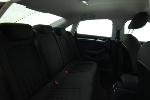 Audi A3 1.8 Ambiente At