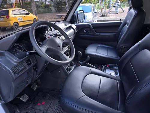 Mitsubishi Montero 3.0 V13
