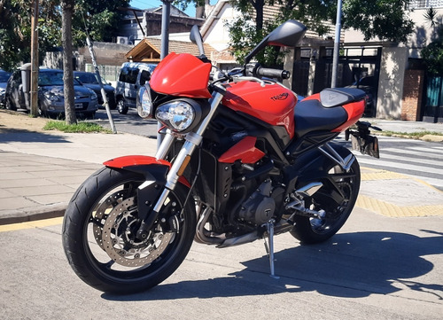 Triumph Street Triple 765