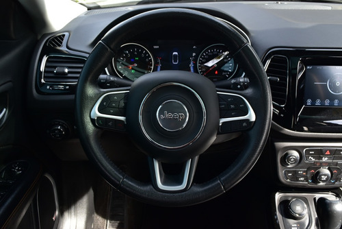 Imagen 16 de 25 de Jeep Compass 2.4 Limited 4x4 Aut - Car Cash