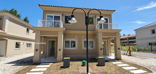 Casa En Venta En Liquidambar, Pilar