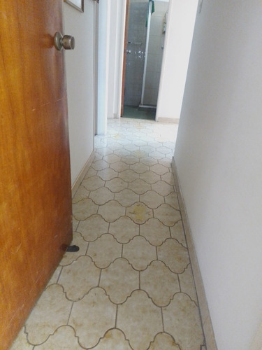 Se Vende Casa Comercial En Los Magallanes De Catia, 7 Habitaciones 4 Baños, Ideal Para Residencia