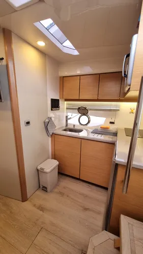 Crucero Genesis Delta 40 Año 2013, 2 Yanmar 315 Hp D Prop.