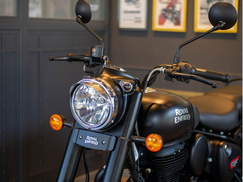 Imagen 9 de 25 de Royal Enfield Classic 350 Dark Stealth Black Disponible Ya