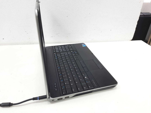 Imagem 10 de 10 de Notebook Dell I7 8gb Ram Amd Radeon 2gb Gamer Ssd Detalhe Nf