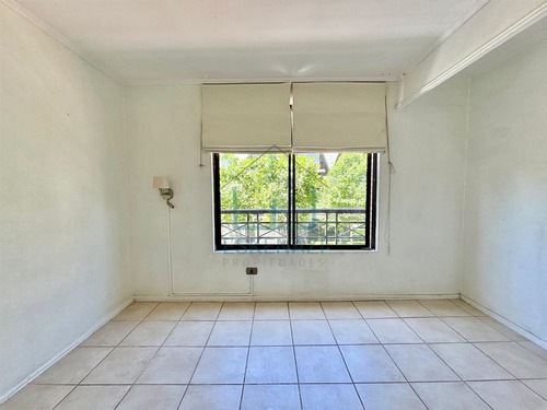 Departamento En Venta De 4 Dorm. En Las Condes