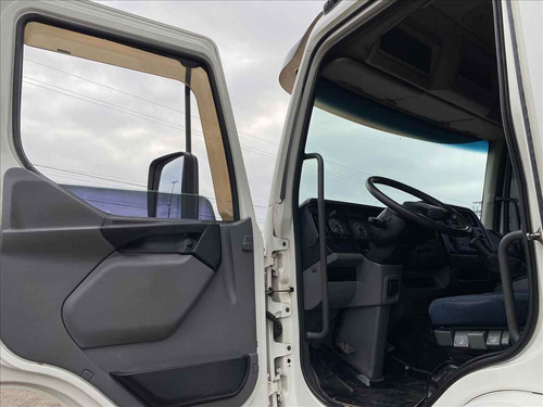 Imagem 7 de 15 de Caminhao Volvo Volvo Vm 260