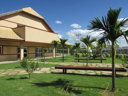 Imagem 4 de 15 de Lindo Lote Muito Bem Localizado No Swiss Park, Excelente Topografia E Valor! - Te00028
