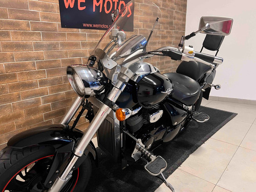 Suzuki Boulevard M800 2011