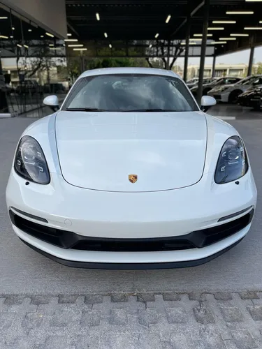 Porsche Cayman 2022