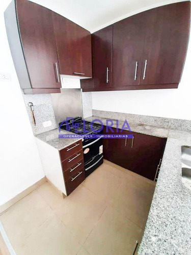 Imagen 17 de 18 de 2 Ambientes - Con Patio Y Balcón - Pileta - Parrilla.-