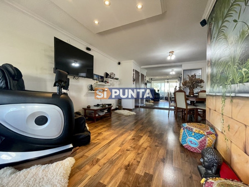Imagen 5 de 22 de Apartamento De 3 Dormitorios Con Bajos Gastos A La Venta!!