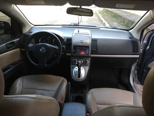 Imagem 9 de 14 de Nissan Sentra 2011 2.0 Flex Aut. 4p