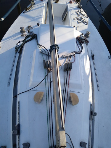 Velero Dangelo 24