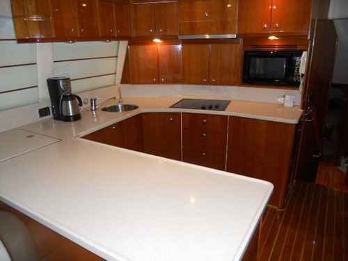Imagen 6 de 13 de Yate Riviera Fly Bridge 58 Lv916