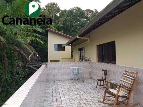 5 Dormitórios (2 Suítes) Frente Ao Mar Com Garagem E Rampa Náuticas, No Parque Náutico Em Cananéia/sp - Ca00058 - 34836522