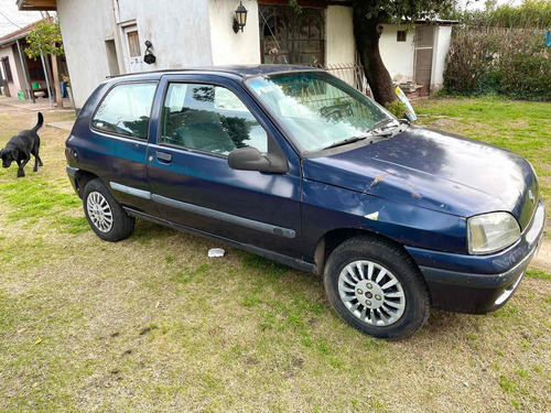 Imagen 2 de 10 de Renault Clio 1998 1.9 Rl