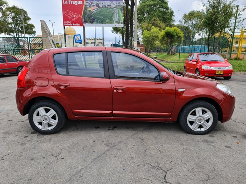 Renault Sandero 2012 1.6 Dynamique 110 Hp