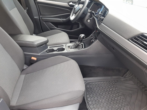 Imagen 10 de 14 de 2019 Volkswagen Jetta Trendline 1.4 Lts Como Nuevo