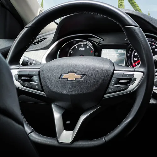 Chevrolet Onix 1.0T Premier Sedan At