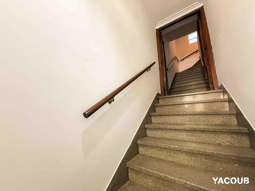 Departamento En Venta - 3 Dormitorios 2 Baños - Cochera - 224mts2 - La Plata