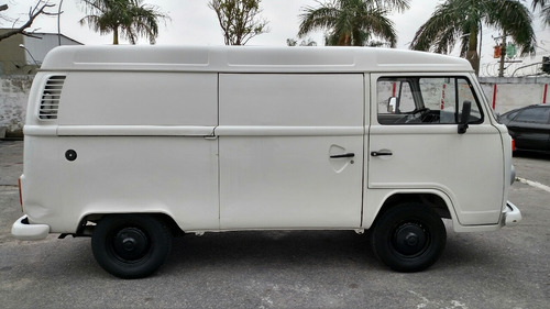 Kombi Furgao 1.4 - 70.000 Km Rodados - Pronta Para Trabalhar